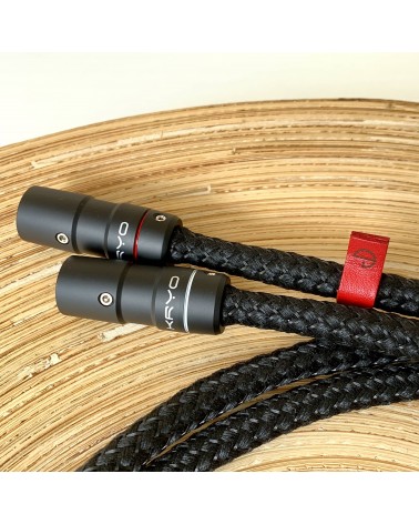 Câble audio haut de gamme Ikigai Kangai pour les audiophiles exigeants.