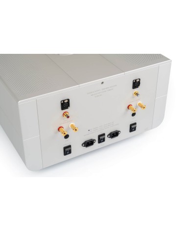 Karan Master Collection POWERb Stereo — détail connectique